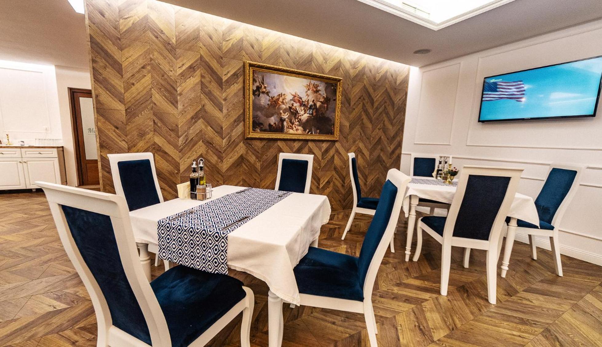 Monte Vedetta Hotel Sliven Bagian luar foto
