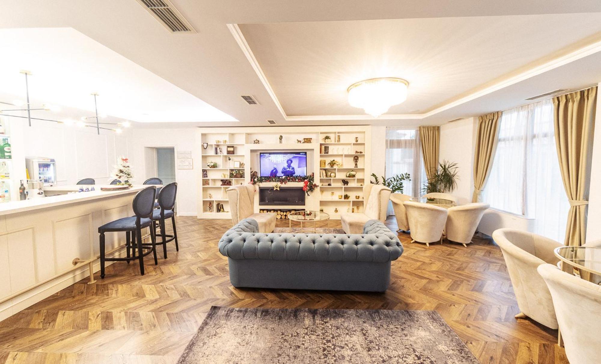 Monte Vedetta Hotel Sliven Bagian luar foto